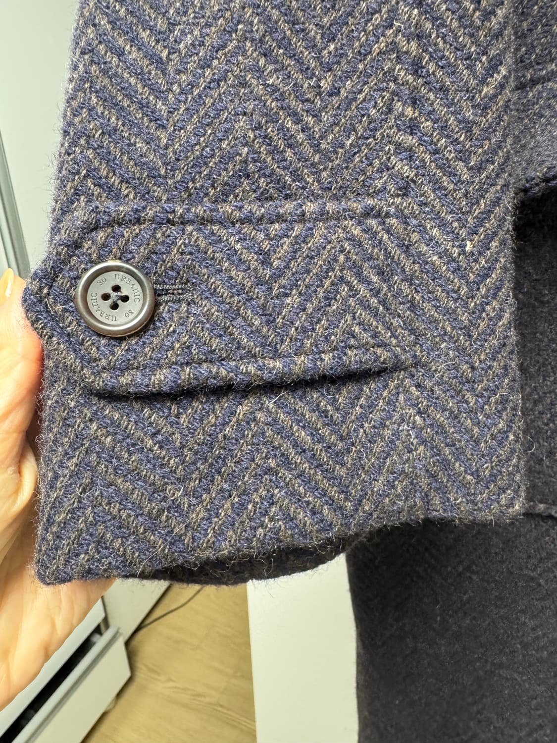 얼바닉30 벨몬트 코트 1회 착용 상품이미지4