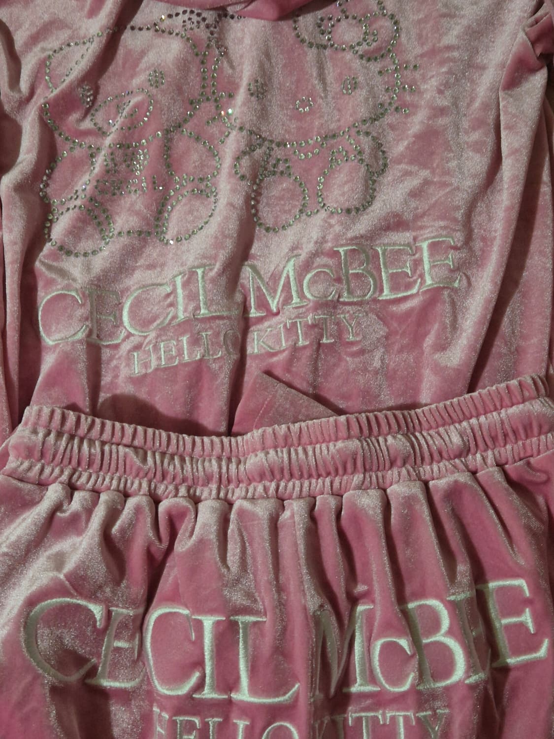 새상품) 세실맥비 헬로키티 돈키호테 아피아 한정판 핑크 벨로아 갸루 셋업 상품이미지3