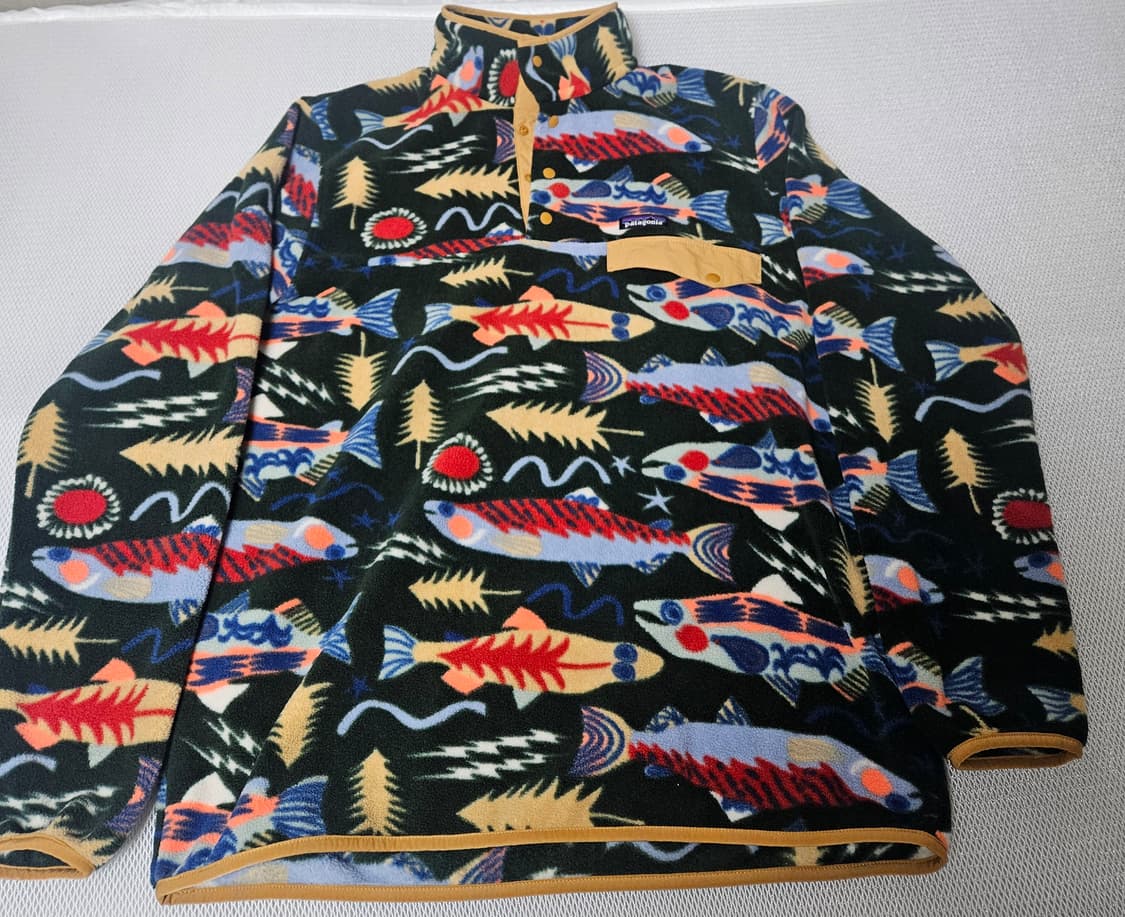 파타고니아 신칠라 살몬 그린 라이트웨이트 L 상품이미지1