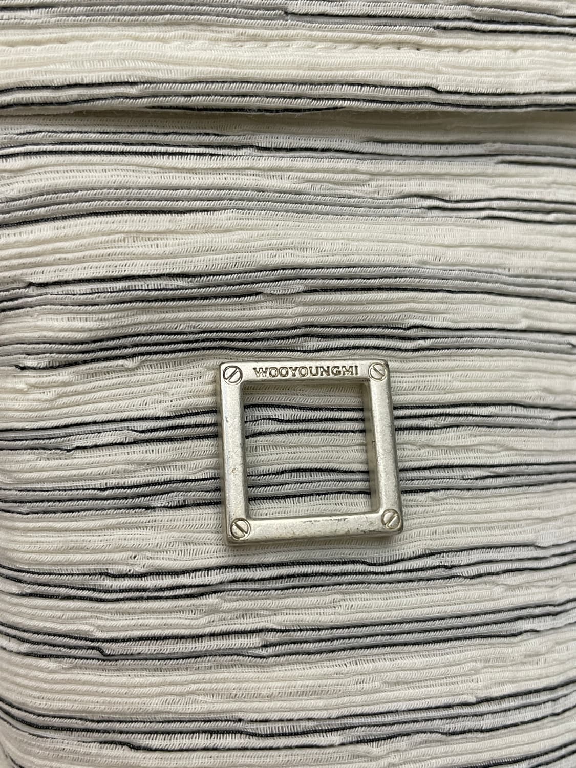 우영미 25SS 스트라이프 셔츠 아이보리 상품이미지5