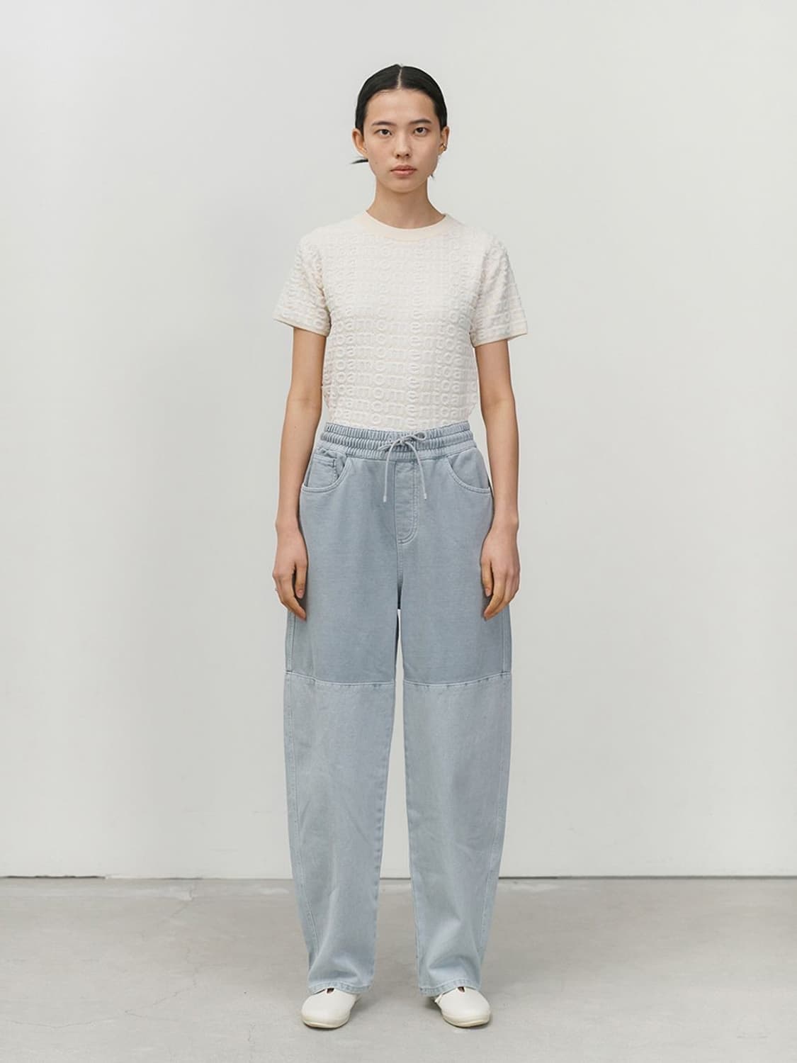 [급처] 아모멘토 로고 부클 니트 상품이미지2