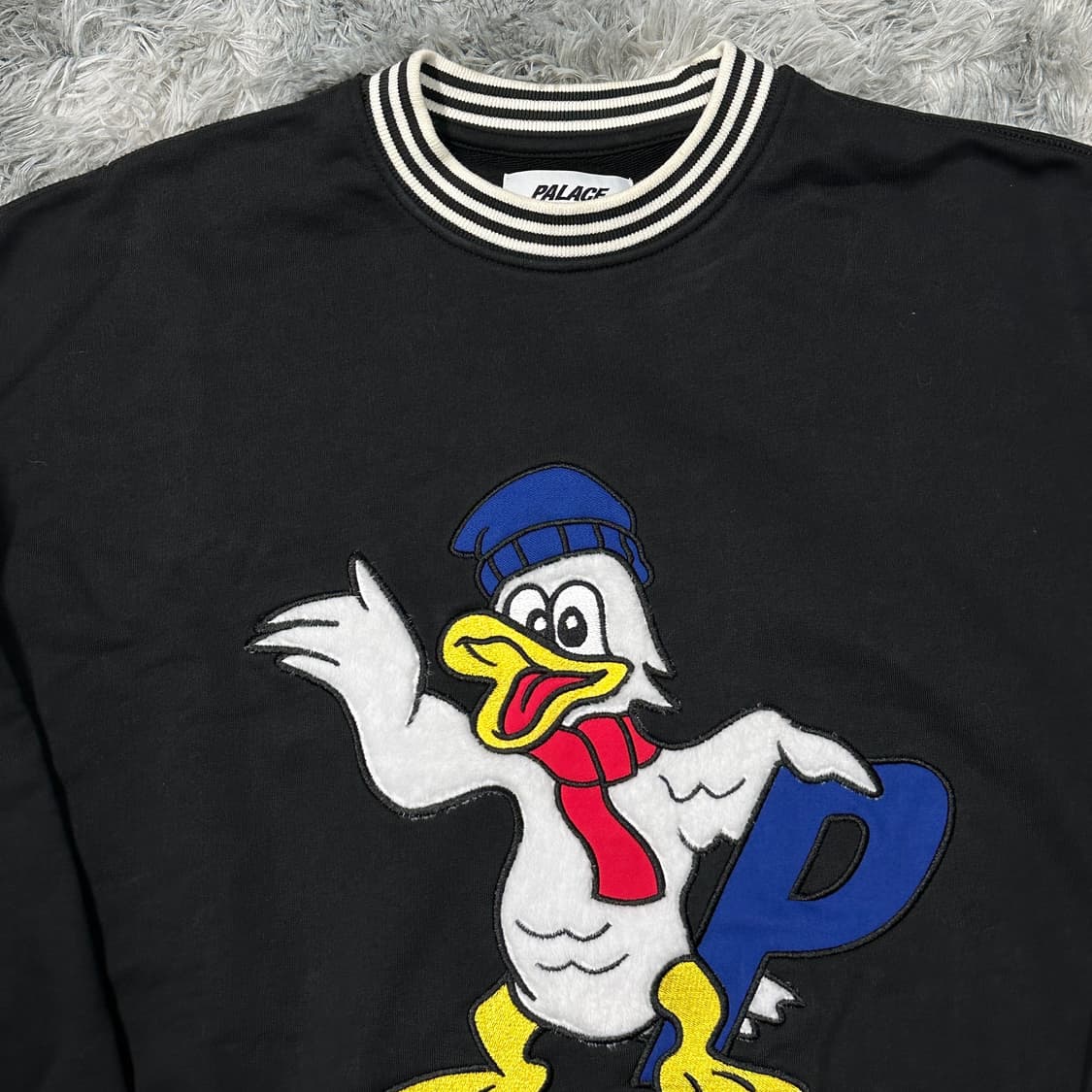 팔라스 칠리 덕 빅로고 맨투맨 m 상품이미지3