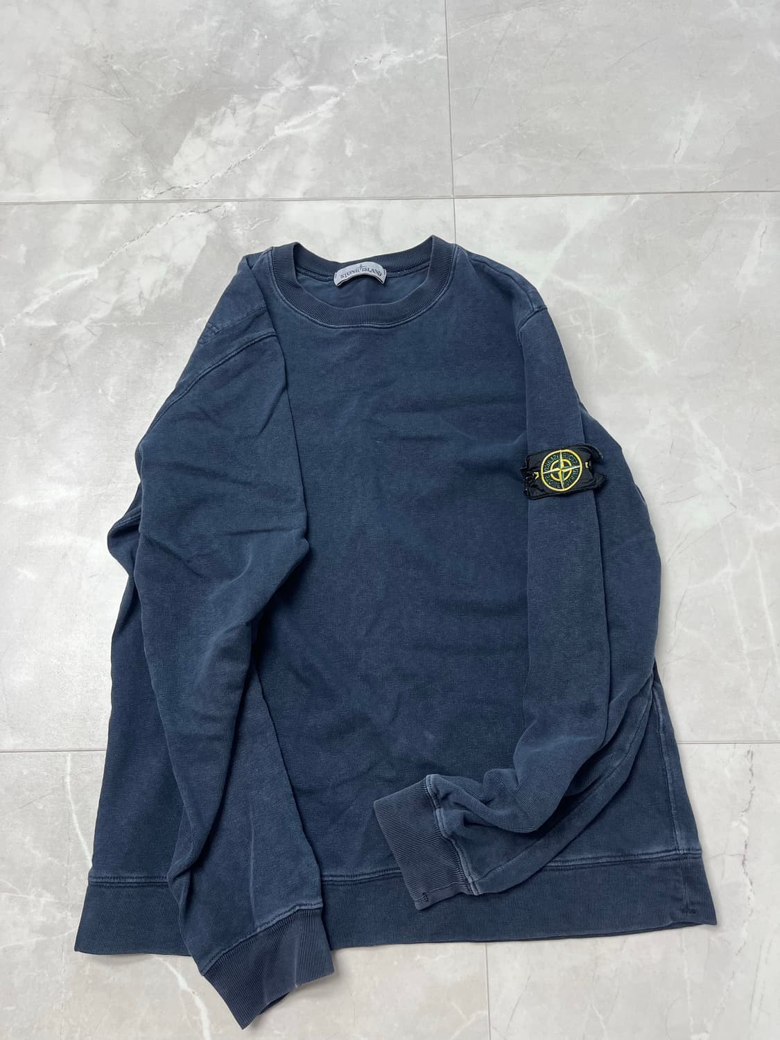 스톤아일랜드 맨투맨 정품 판매합니다 상품이미지3