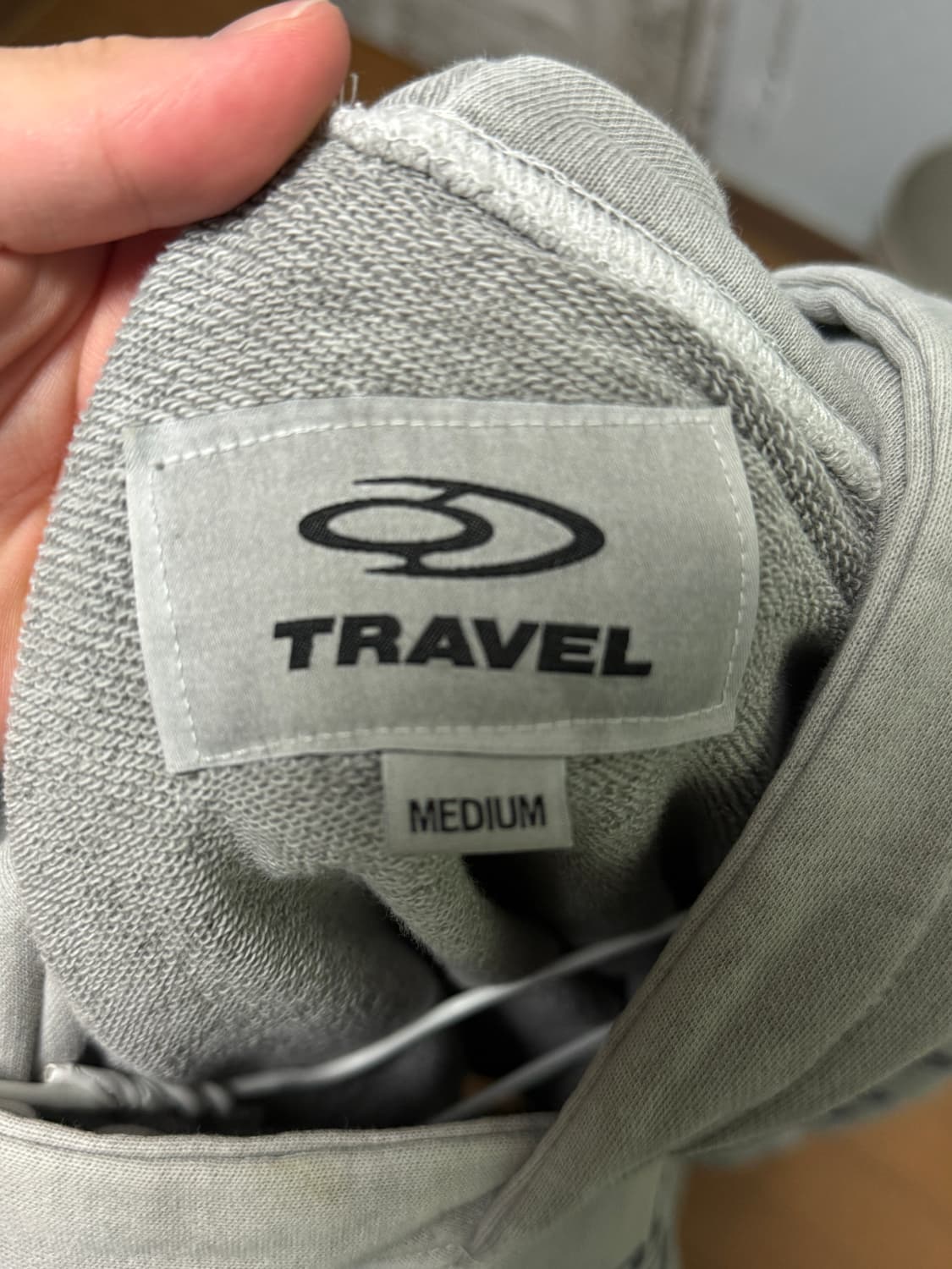 믓찐😎 트래블 후드티 M 상품이미지3