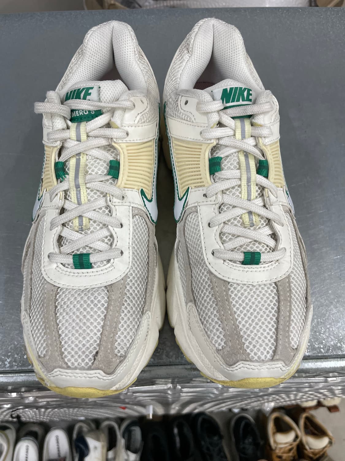 나이키 줌 보메로 5 세일 말라카이트 255 (gr-4301) 상품이미지5