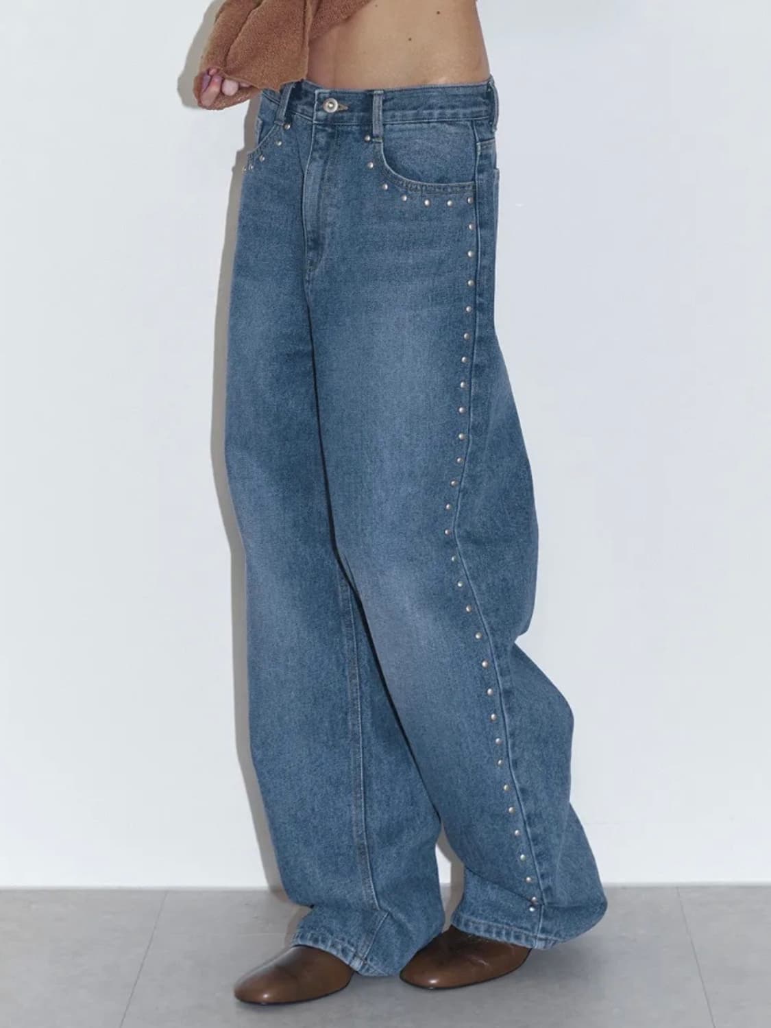 Studded washed jeans (1 size) 상품이미지3