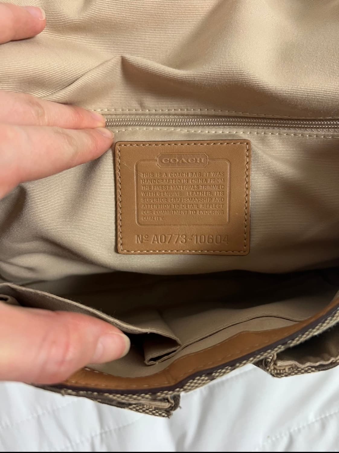 코치 숄더백 상품이미지4