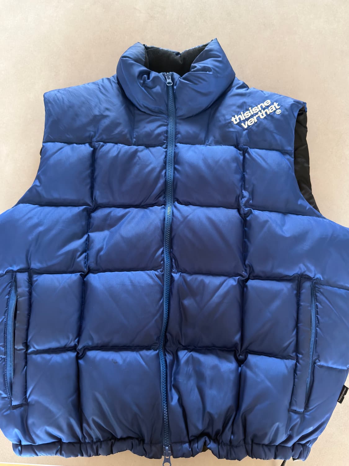 급처 디네댓 조끼 베스트 패딩 블루 판매 M 판매 상품이미지1