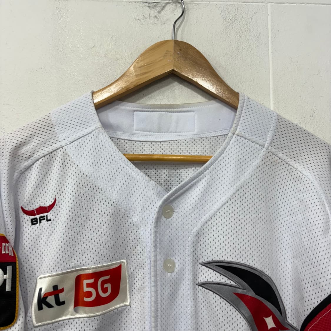 KT위즈 버팔로 홈 이해창 유니폼 상품이미지2