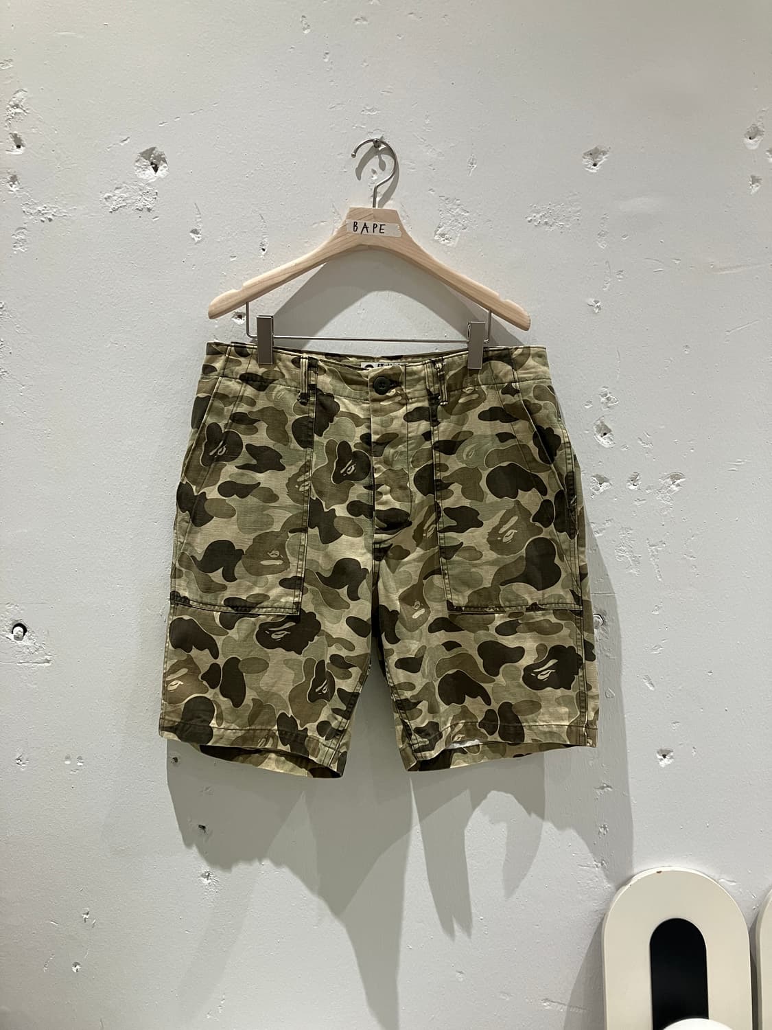 베이프 카모 퍼티그 쇼츠 상품이미지1