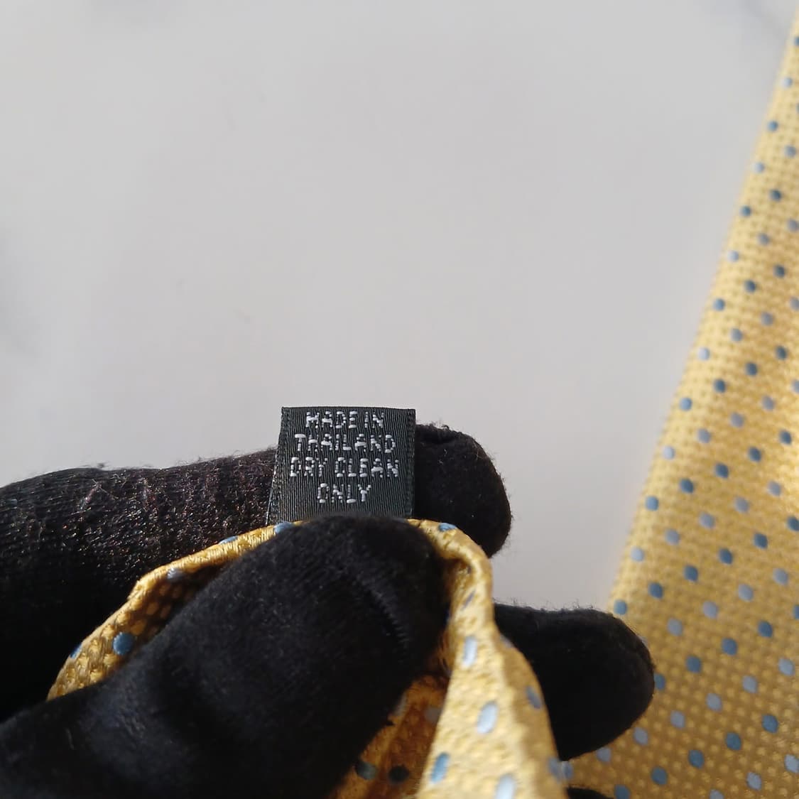 짐톰슨 실크 옐로우 도트 넥타이 9.5cm A+등급 A18972
 상품이미지6