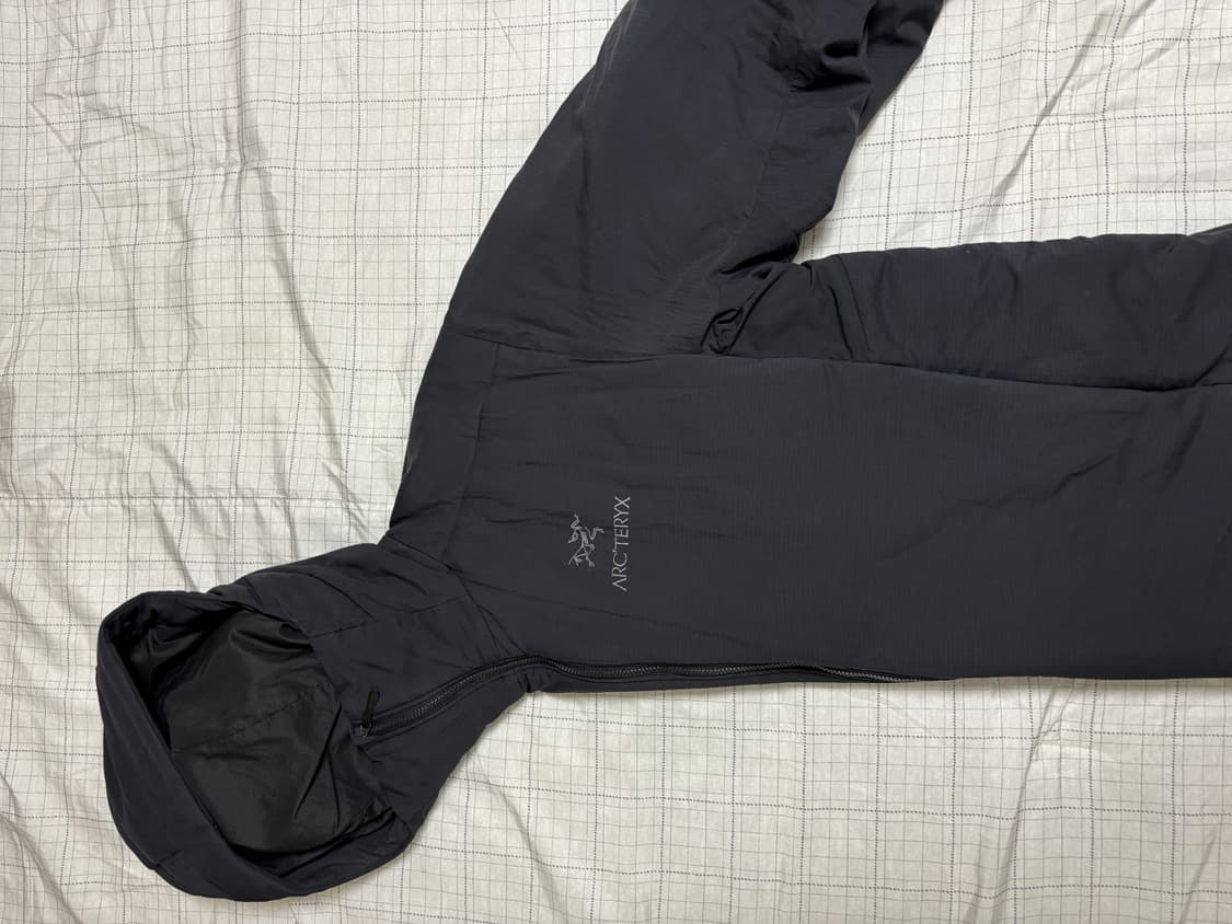 아크테릭스 아톰 AR 헤비웨이트 후디 / L / 블랙 상품이미지2