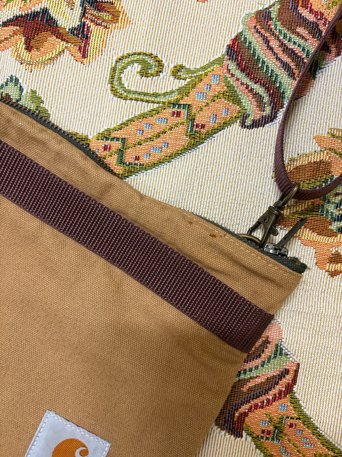 칼하트 리메이크 크로스백 상품이미지3