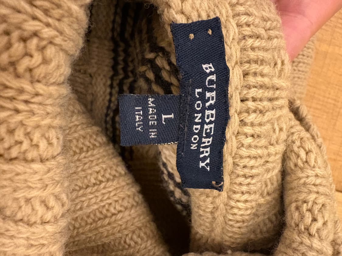 버버리 목폴라 니트 상품이미지2