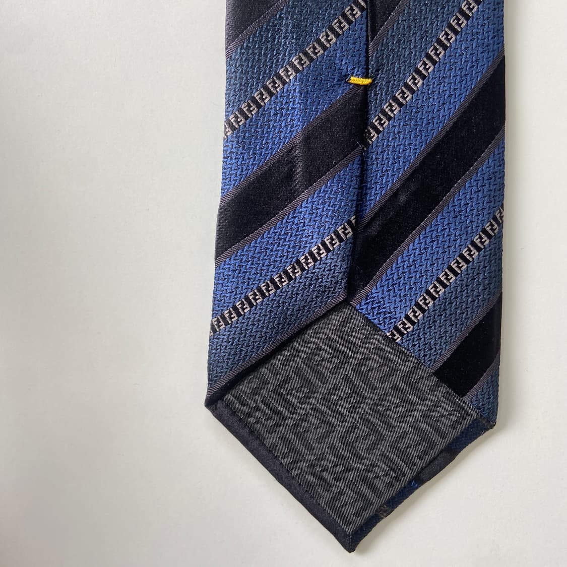 펜디 (FENDI) FF 모노그램 정품 명품 넥타이7.7cm 상품이미지7