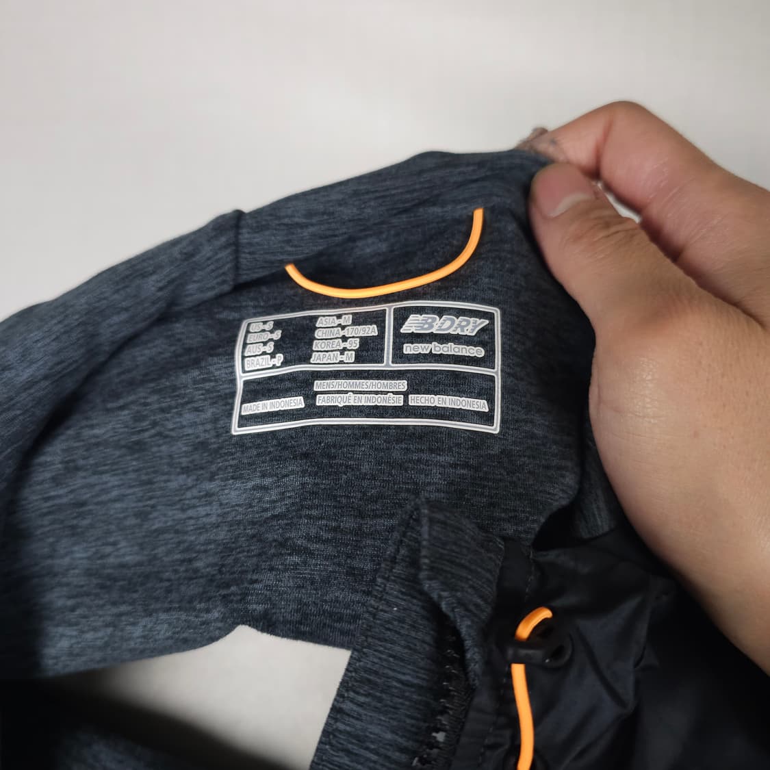 뉴발란스 후드집업 남자95사이즈  상품이미지3