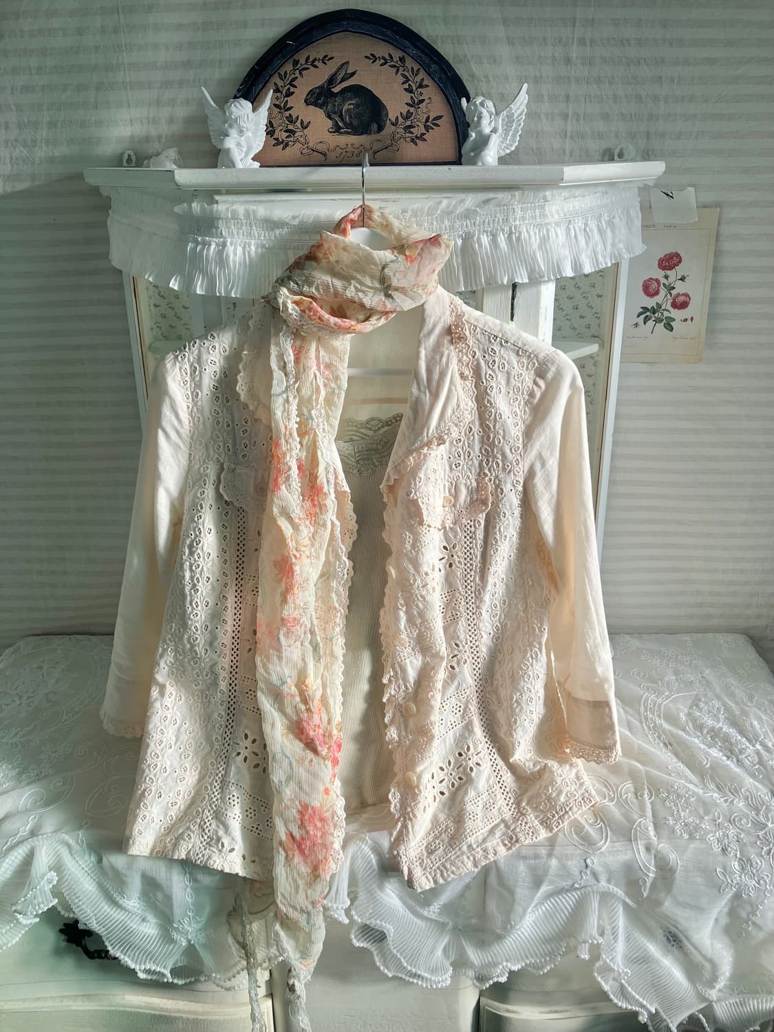 Set)레이스 펀칭자켓 + 플로럴 머플러 + 민트 그린 나시 상품이미지1