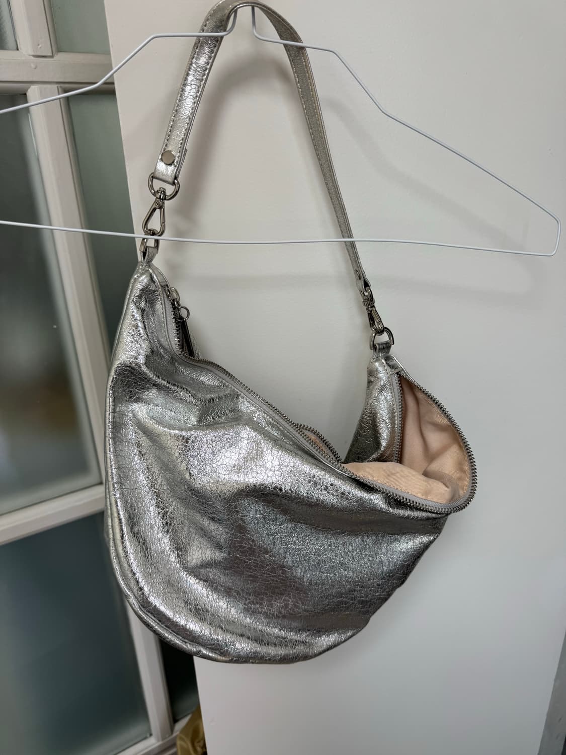 이에이에 숄더백 상품이미지2