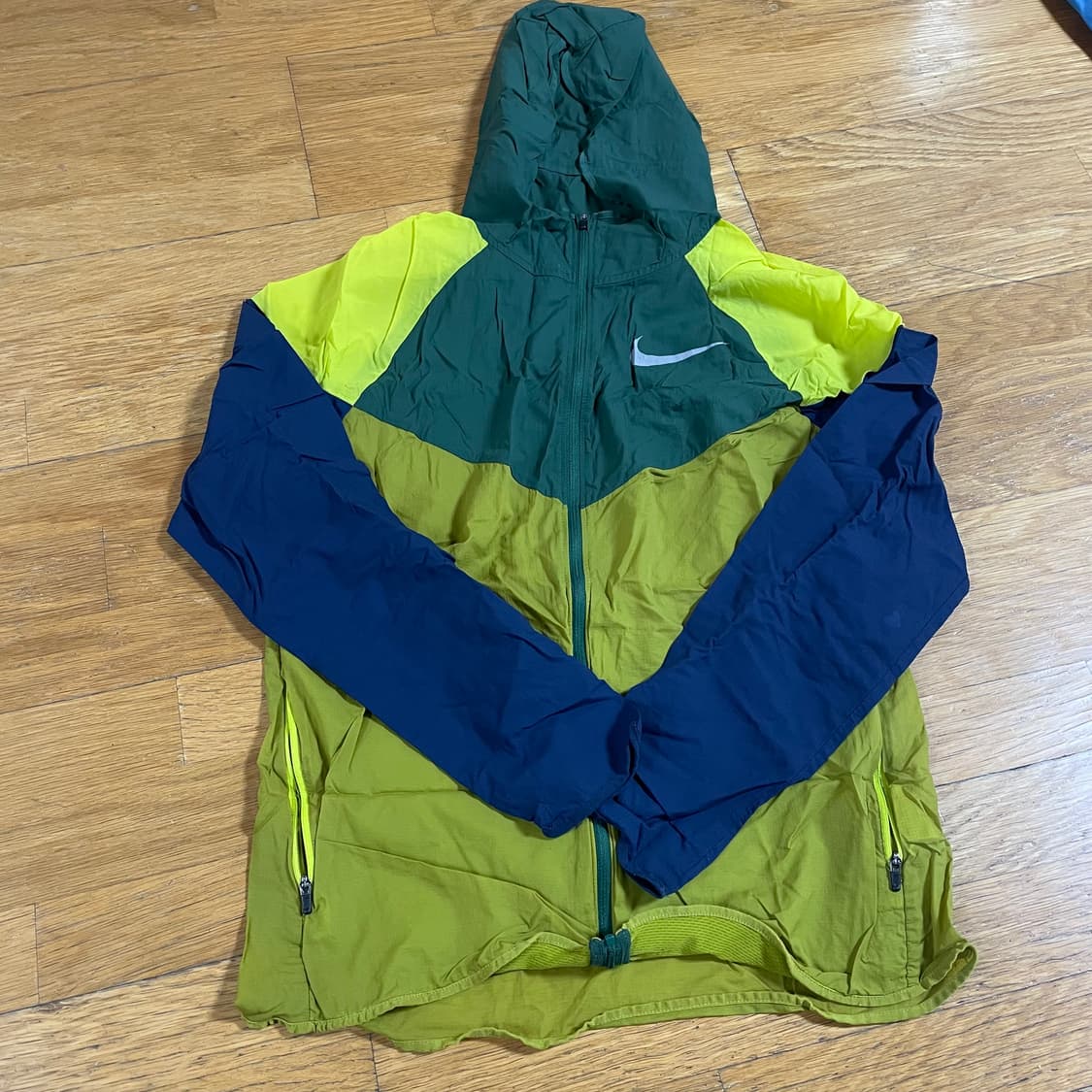 나이키 바람막이 m 상품이미지1