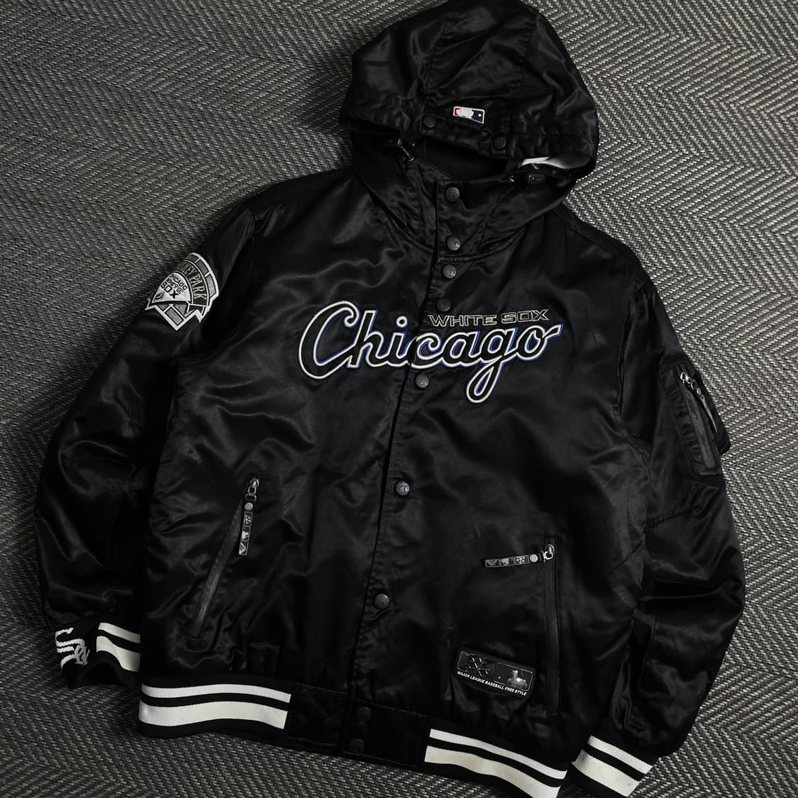 00s MLB 올드스쿨 화이트 삭스 빅로고 사틴 바시티 자켓y 5052 상품이미지1