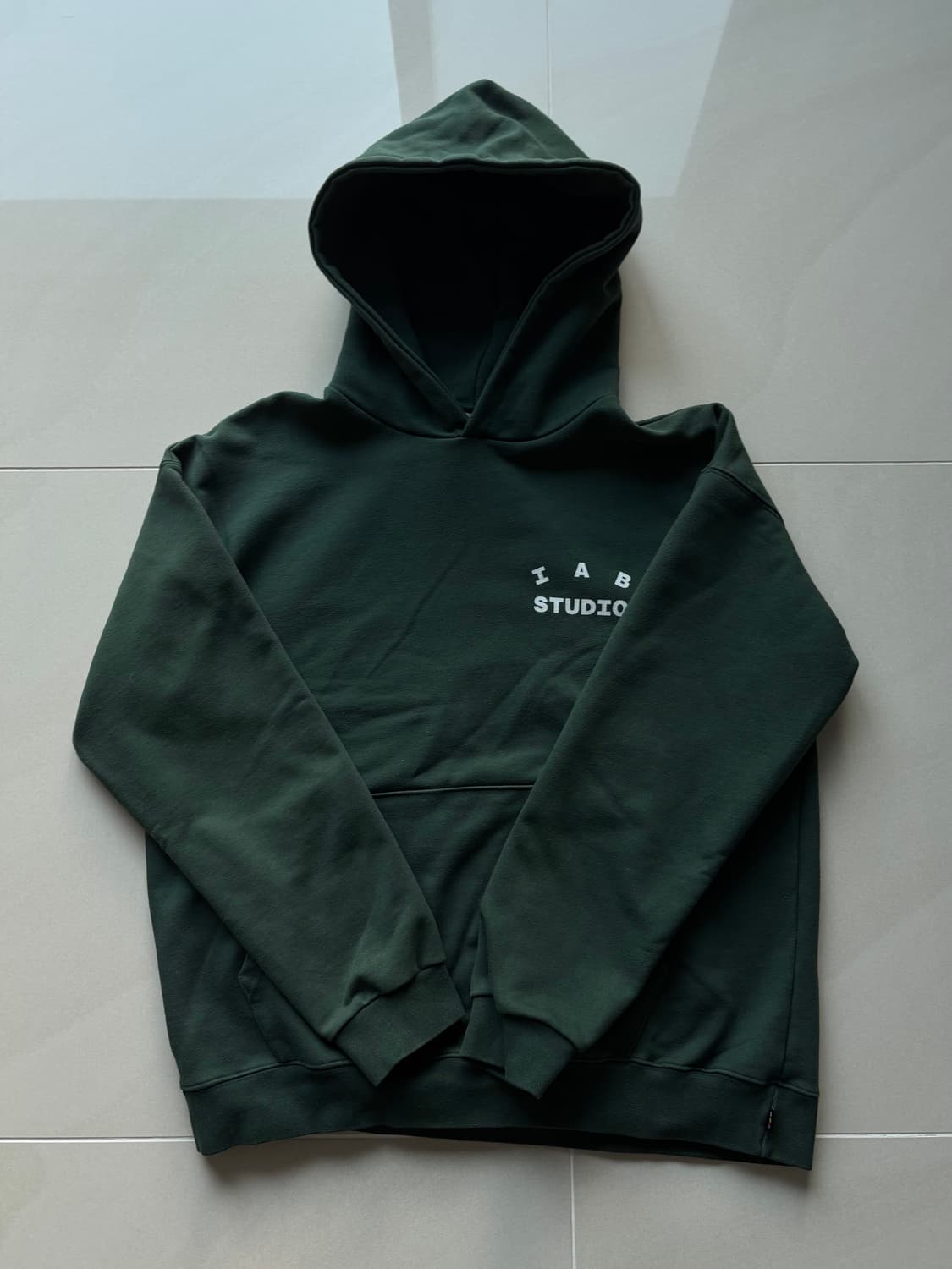 아이앱스튜디오 후드티 딥그린 M 상품이미지2