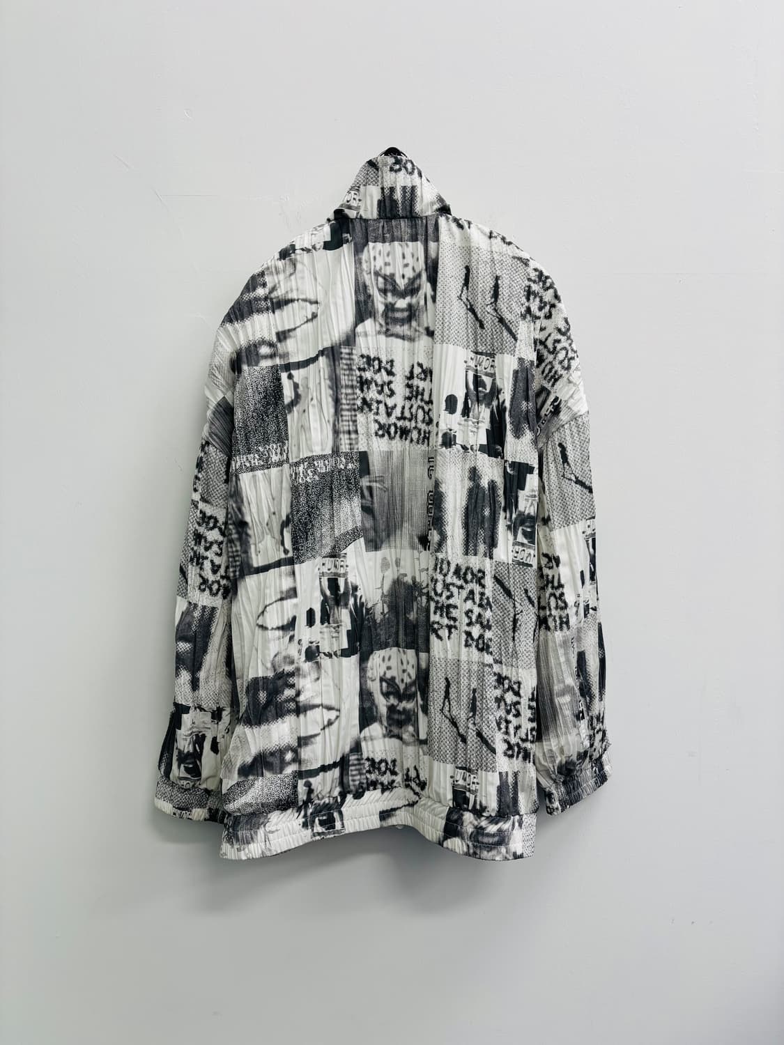 에스이오(s/e/o) 그래픽 콜라주 윈드브레이커 자켓 상품이미지6