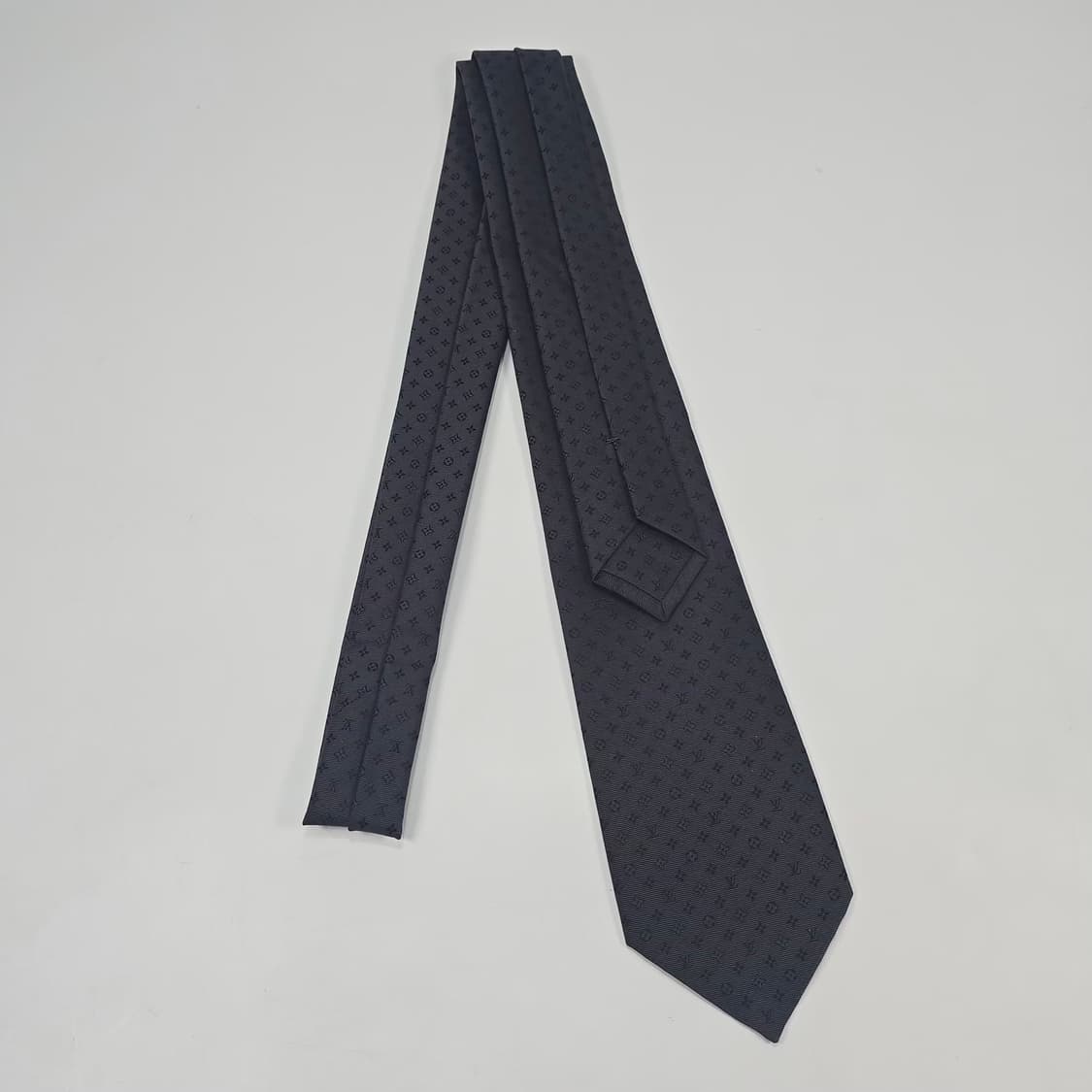루이비통 네오 모노그래미씸 캡슐 넥타이  상품이미지5