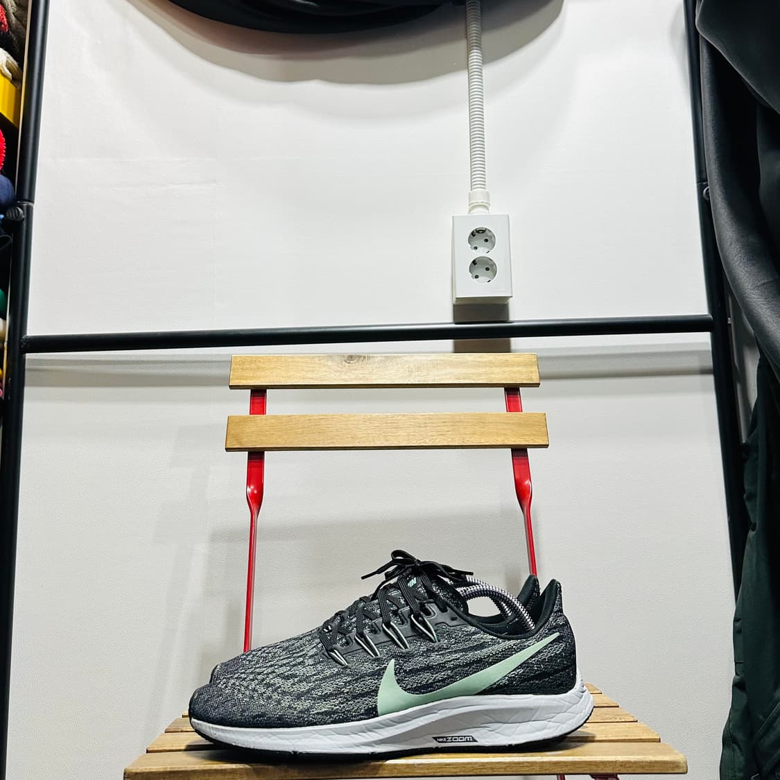 275) 나이키 운동화 남성 남자 신발  에어 줌 페가수스 36 그레이 상품이미지3