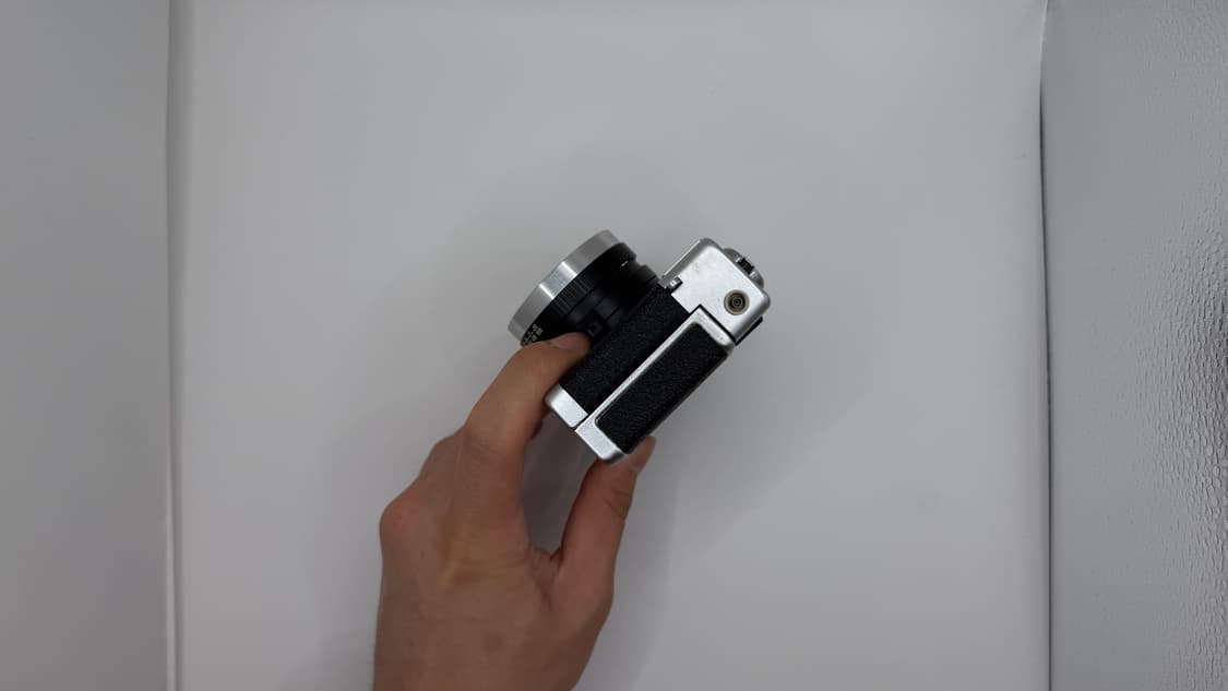 코니카 Konica C35 FD 필름카메라 / 헥사논 렌즈 F1.8 /  상품이미지7