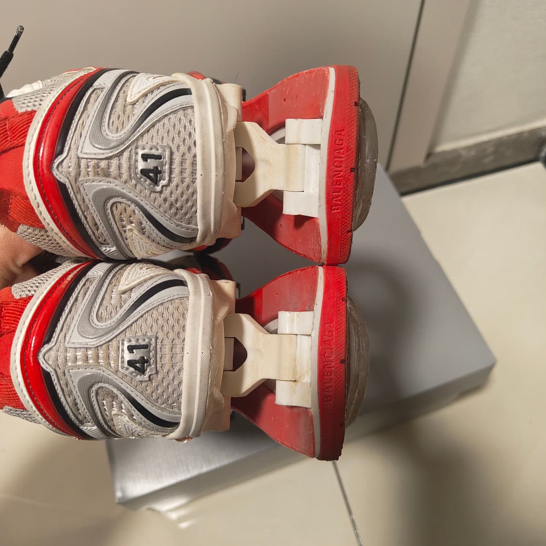 발렌시아가 엑스팬더 41 상품이미지5