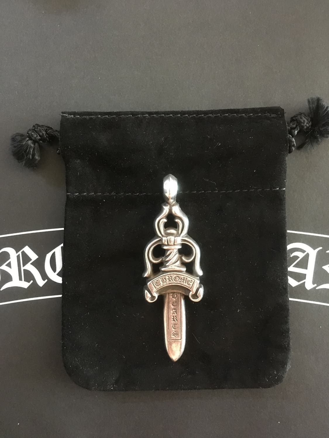 크롬하츠 라지 대거 펜던트 상품이미지1