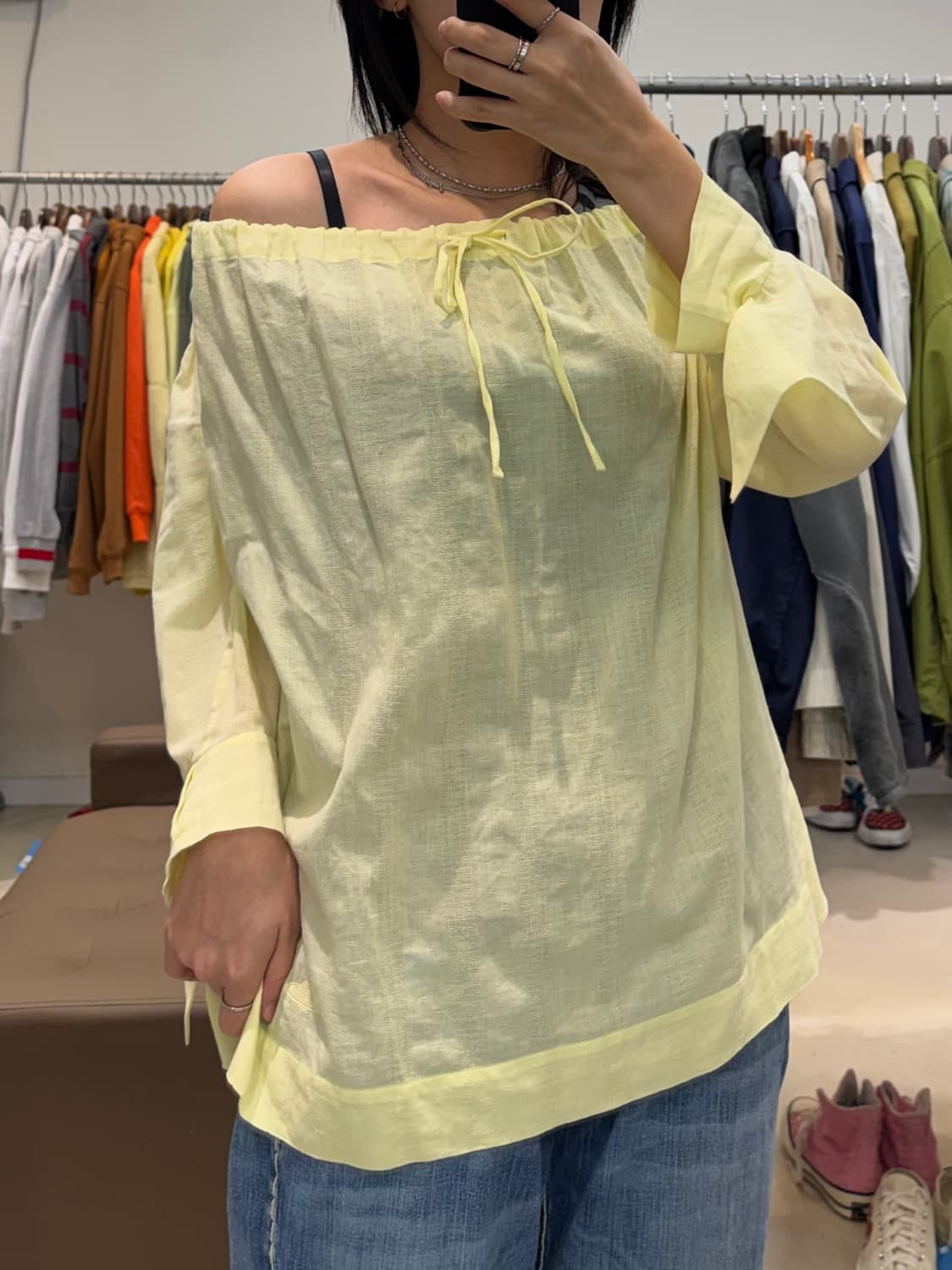 비비안 웨스트우드 오프숄더 셔링 블라우스 상품이미지6