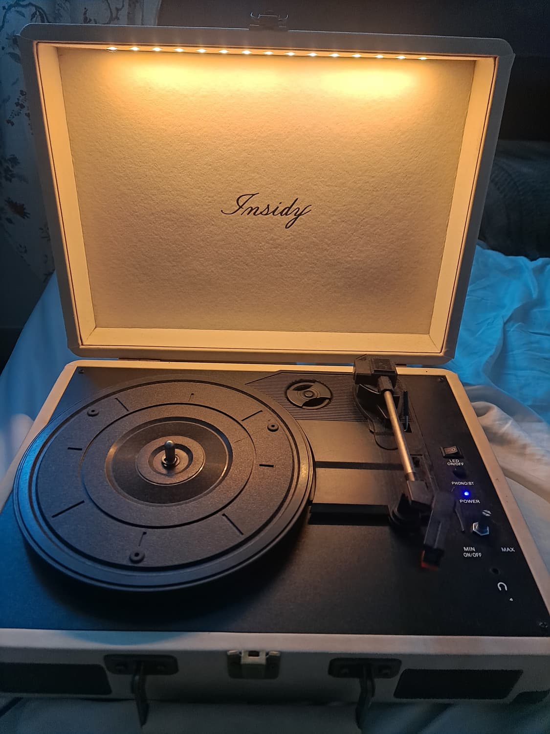 Insidy 휴대용 턴테이블 블루투스 스피커 상품이미지1