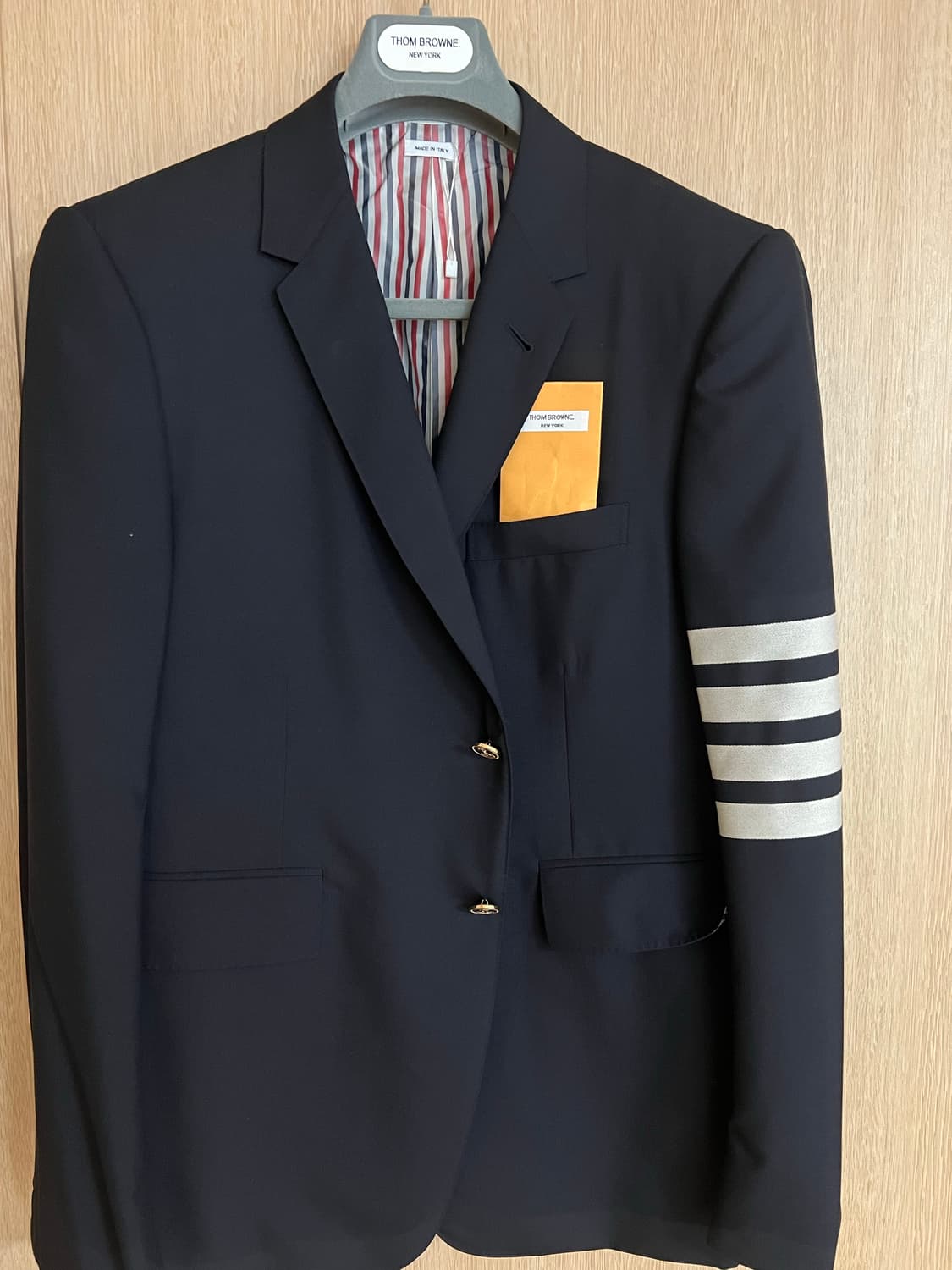 톰브라운 4선 수트 셋업 네이비 새상품 상품이미지7