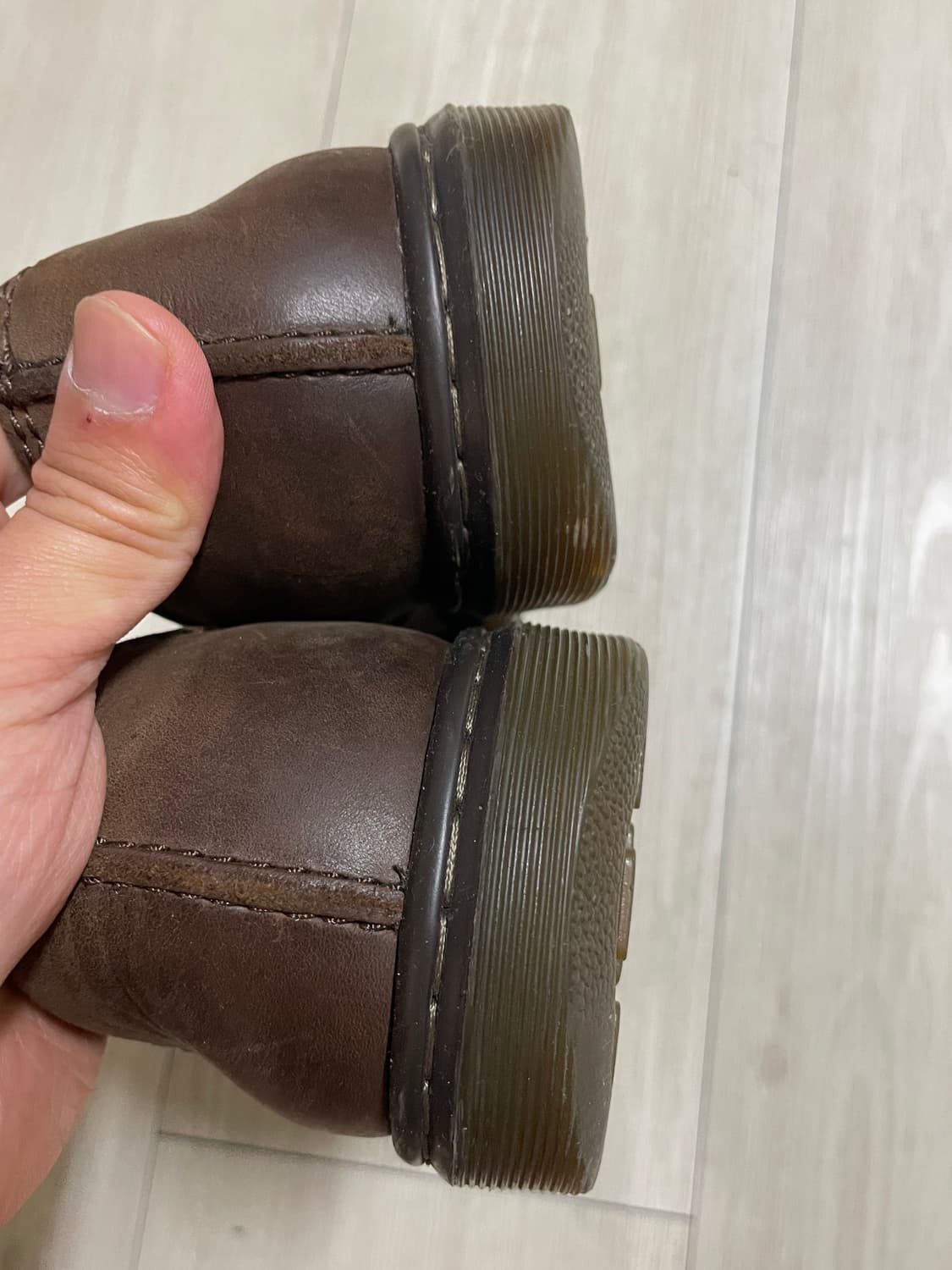 닥터마틴 패트리샤 브라운 280 상품이미지3