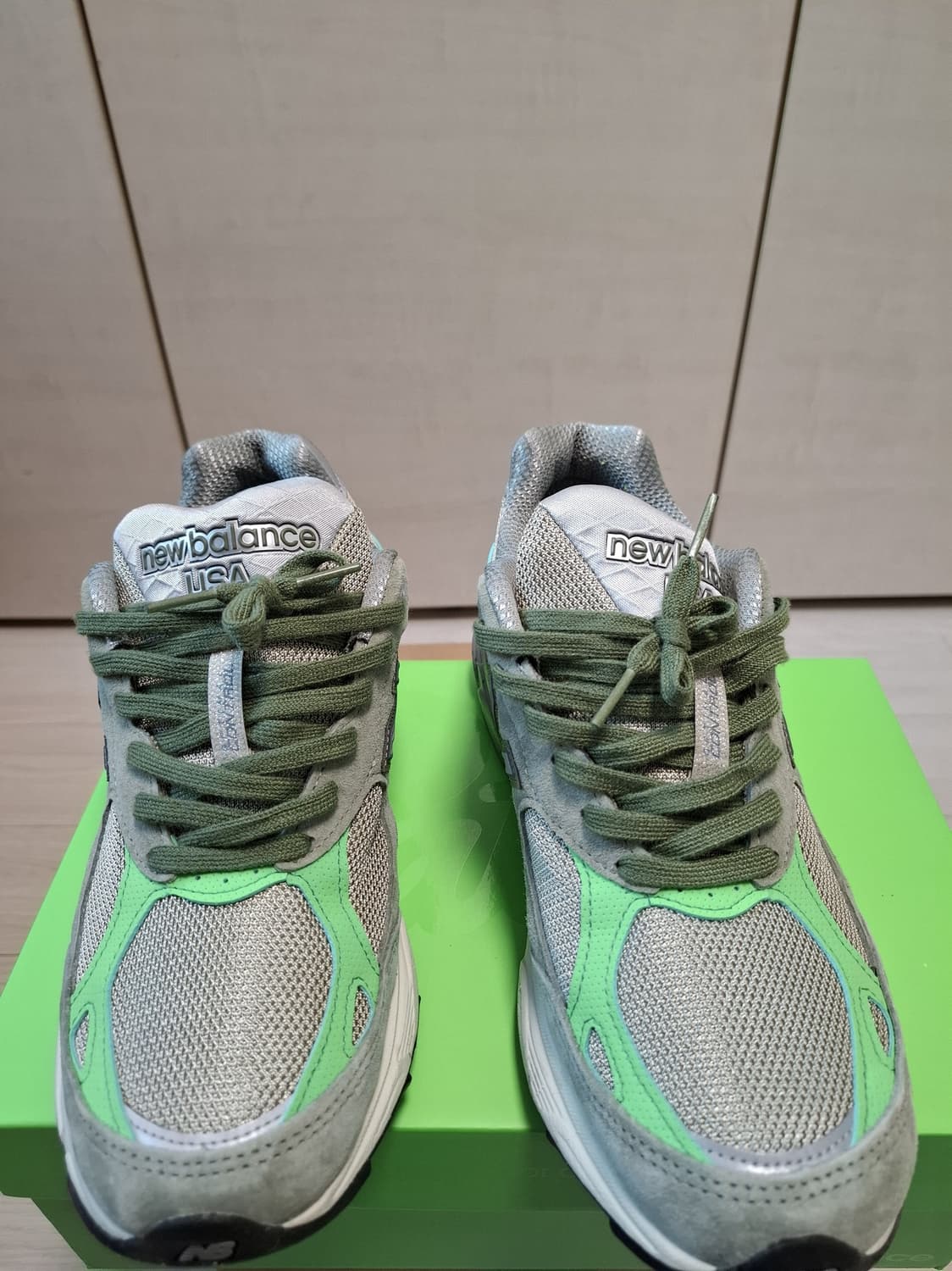 265 뉴발 990v3 파타 올리브 patta 상품이미지3