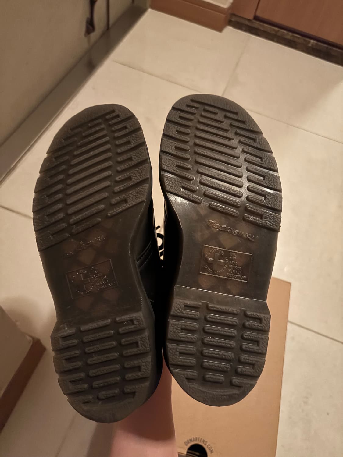 닥터마틴 1461 240 상품이미지2