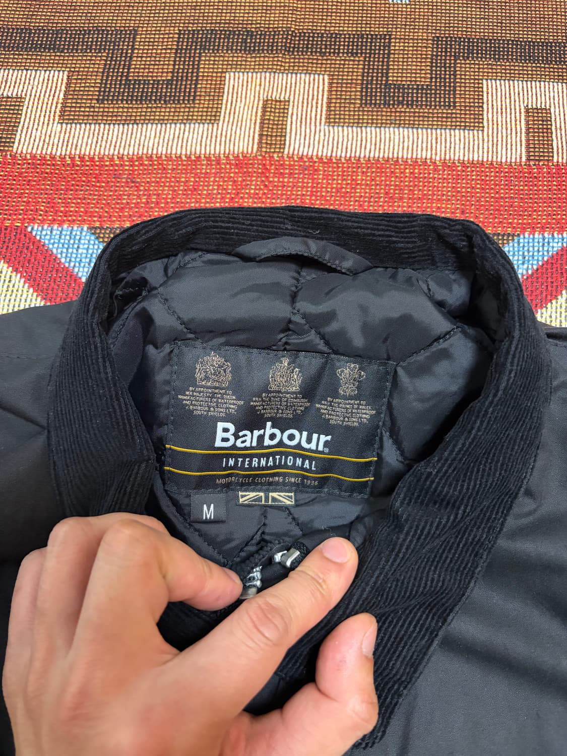 Barbour 바버 인터네셔널 듀크 왁스 자켓 블랙 상품이미지3