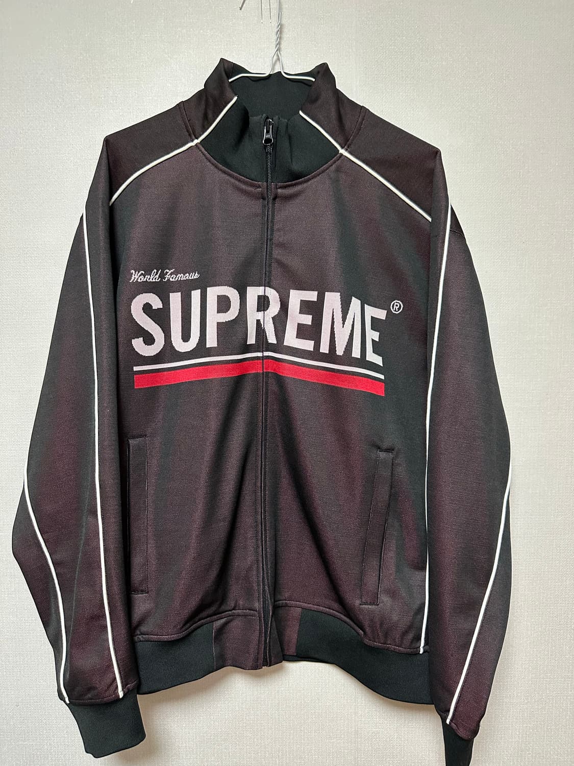 ( 초 새상품급!!) 22FW슈프림 월드 페이머스 트랙 자켓 L 상품이미지2