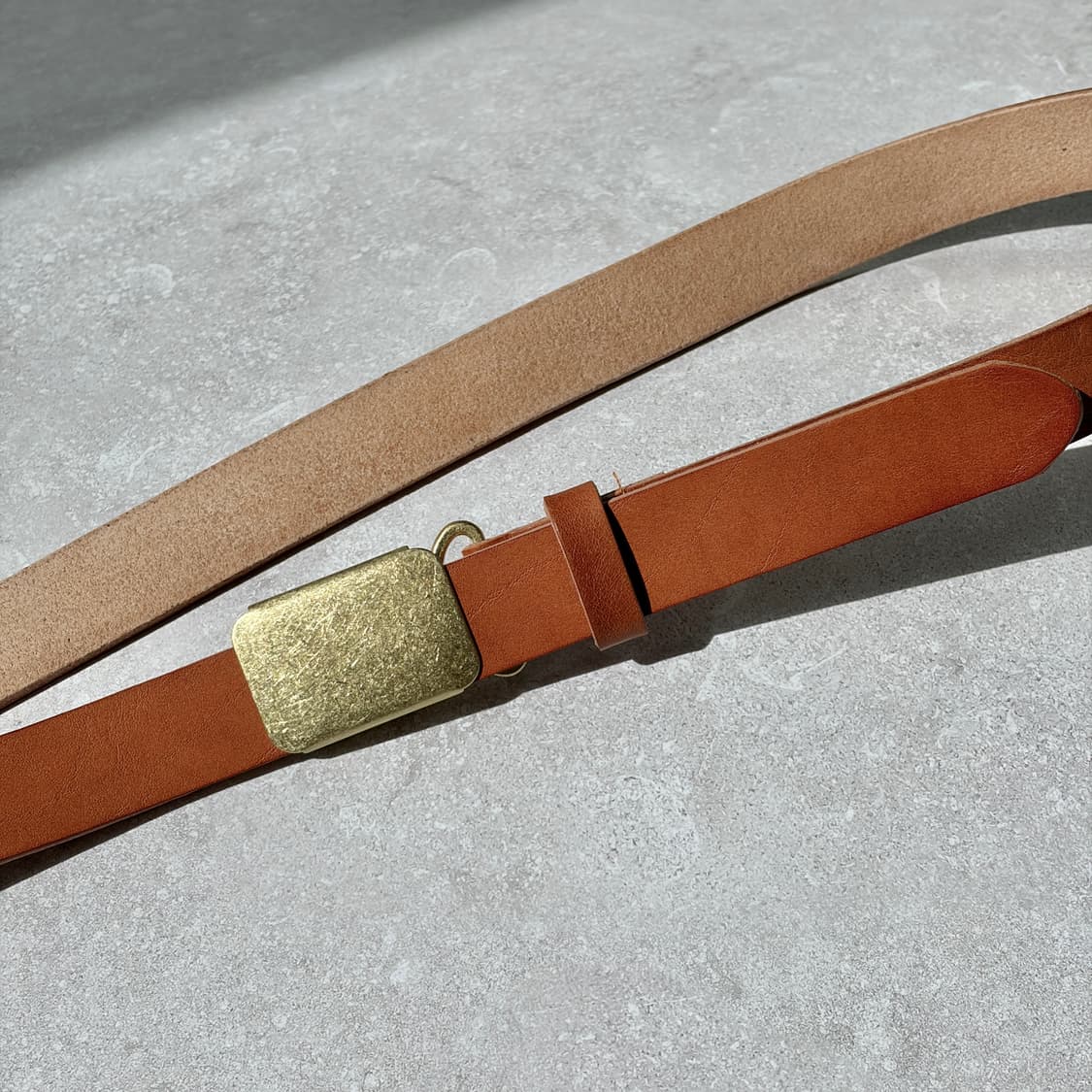 Oribell 미니멀 빈티지 골드 스틸 버클 이태리 베지터블 벨트 상품이미지1
