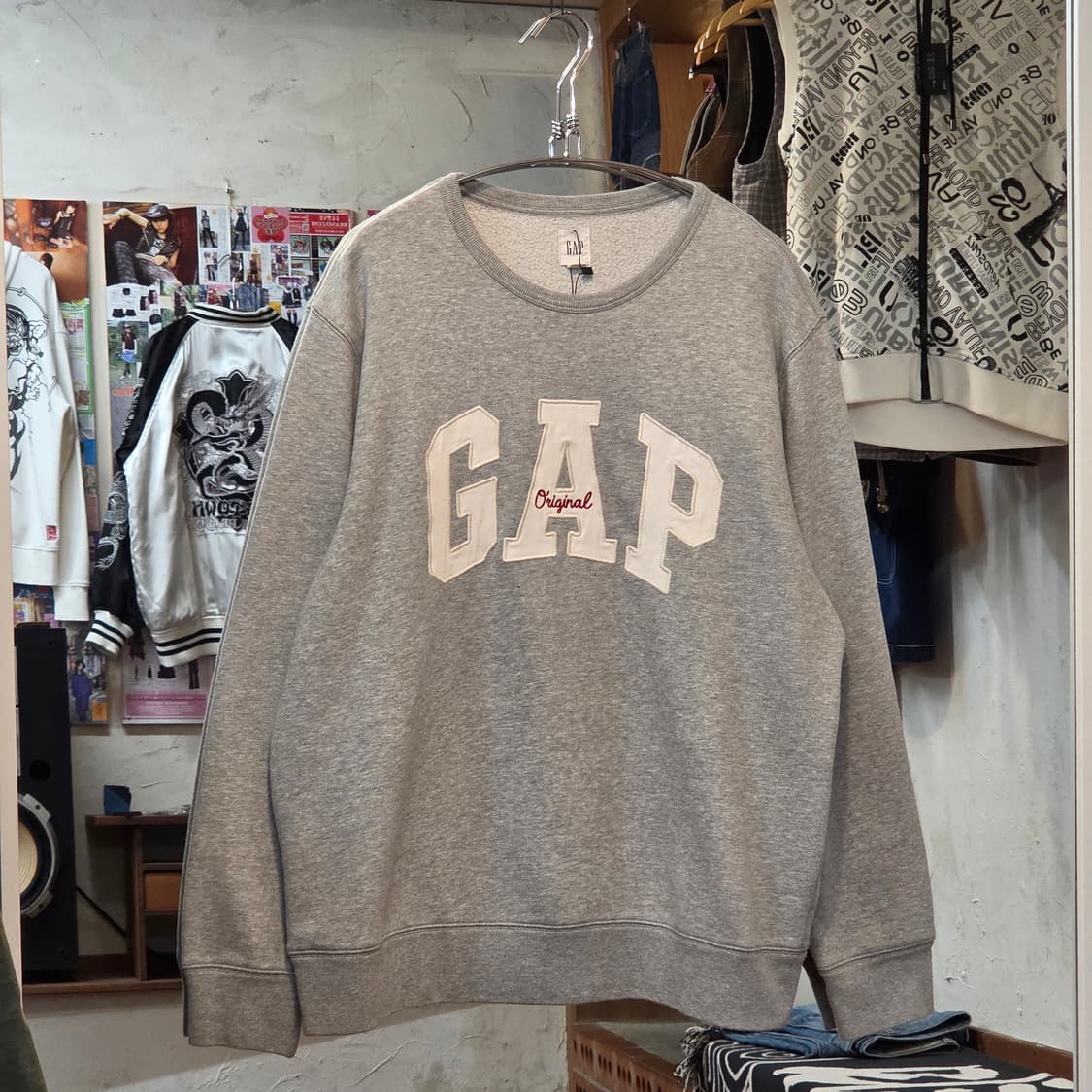 GAP 그레이 코튼 맨투맨 상품이미지1