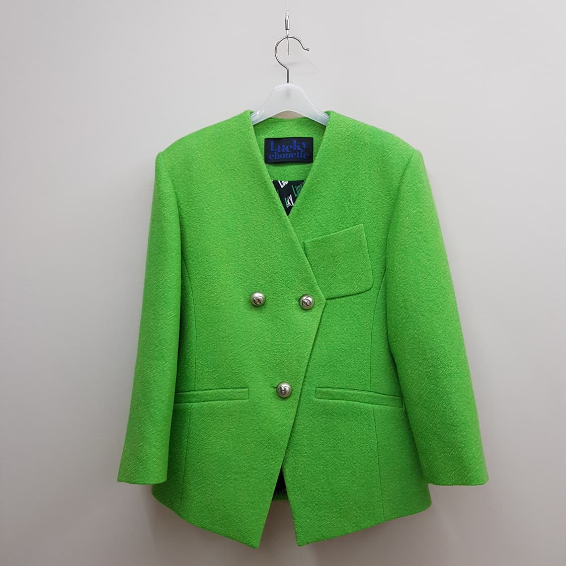 럭키슈에뜨 2022 더블버튼 울 자켓  36사이즈 상품이미지2