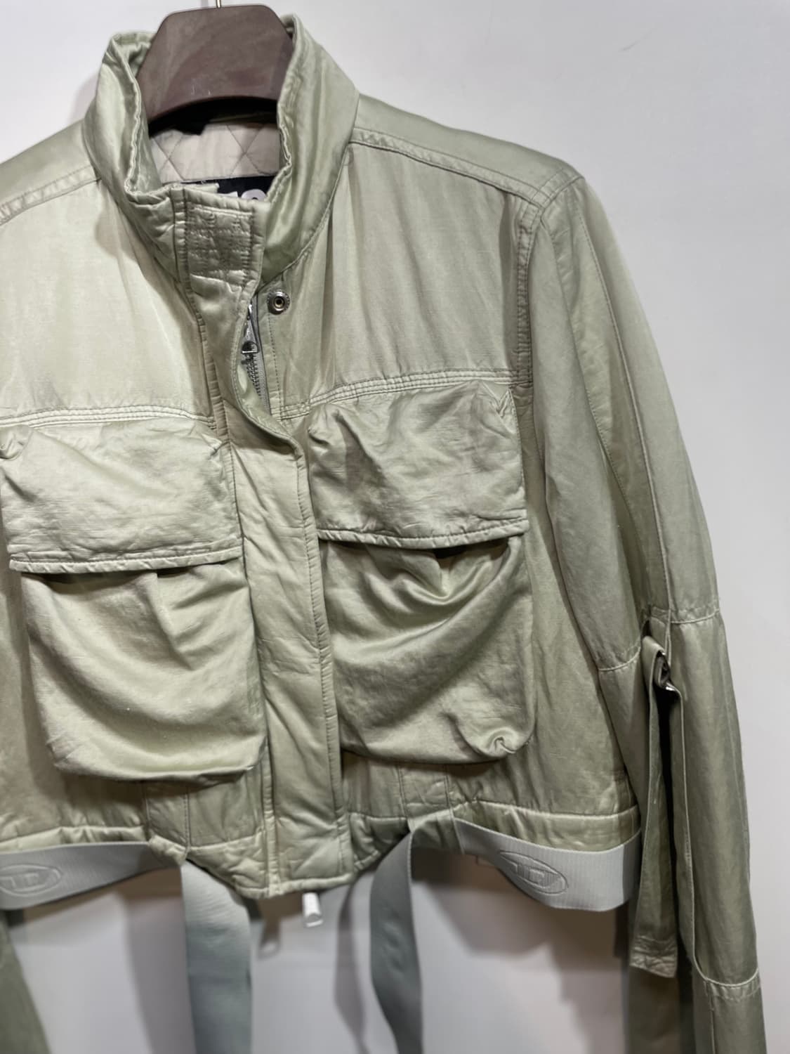 DIESEL 크롭 점퍼 상품이미지3