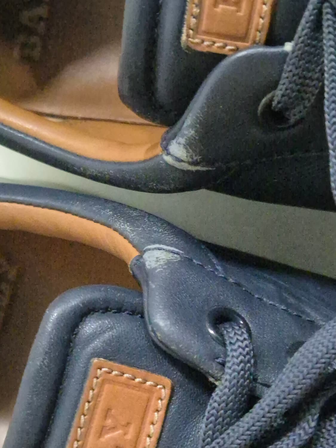 Bally 남성 가죽 스니커즈 (EU41.5/270) 상품이미지8