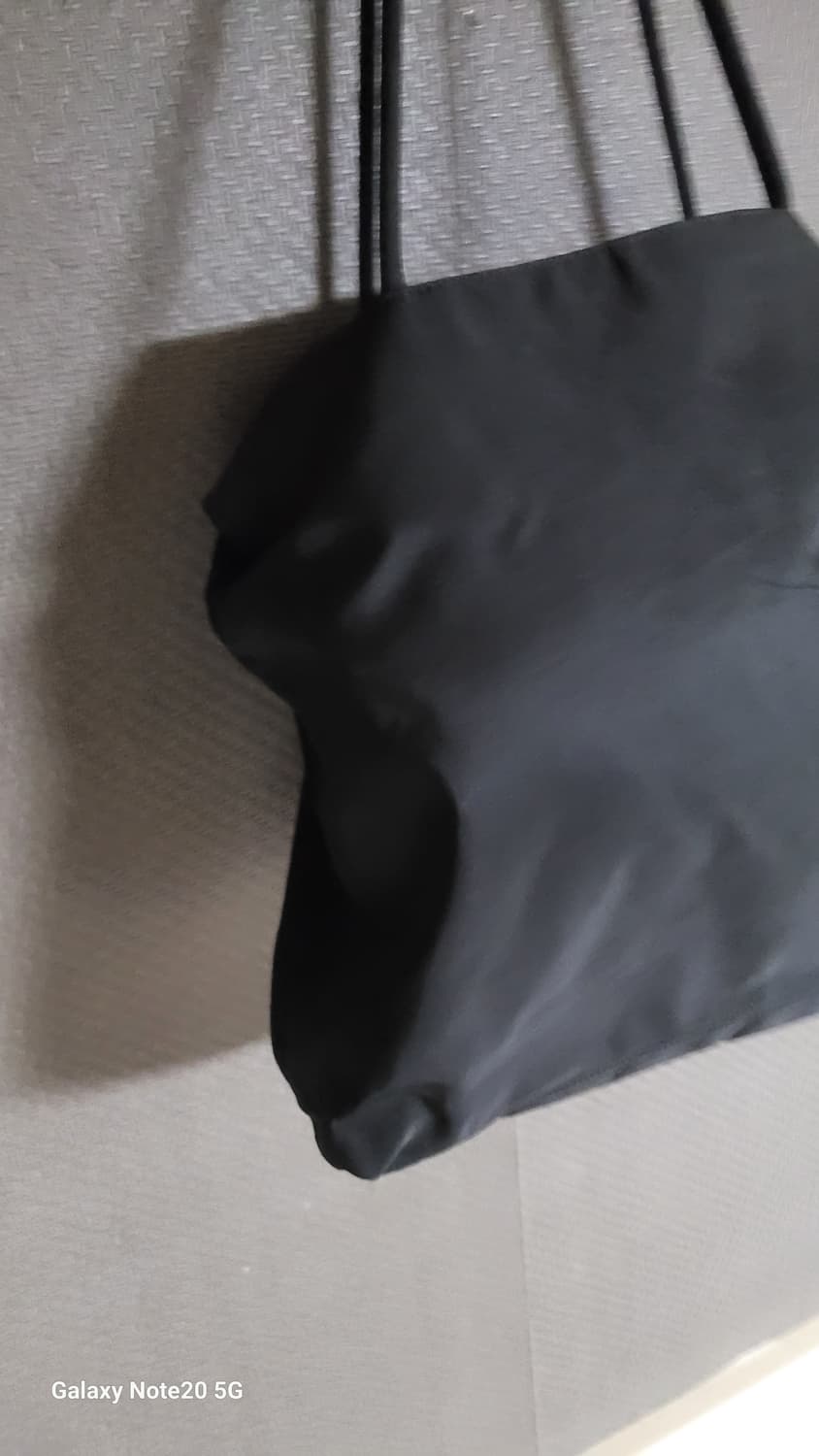 프라다 포코노 크로스백 상품이미지4