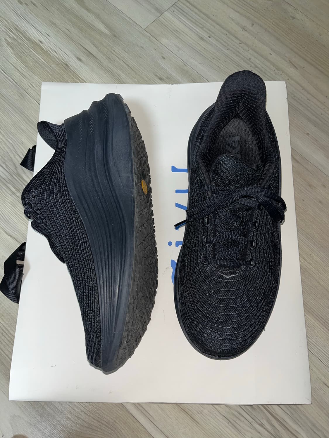 [270] Hoka 호카 TC 1.0 Black 9사이즈 상품이미지3