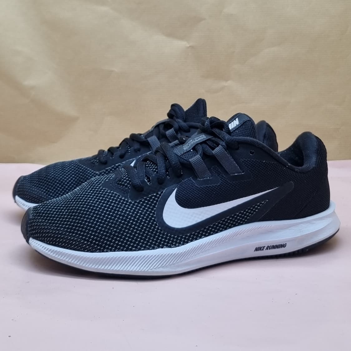 나이키 다운시프터9 여성 런닝화 235 상품이미지1