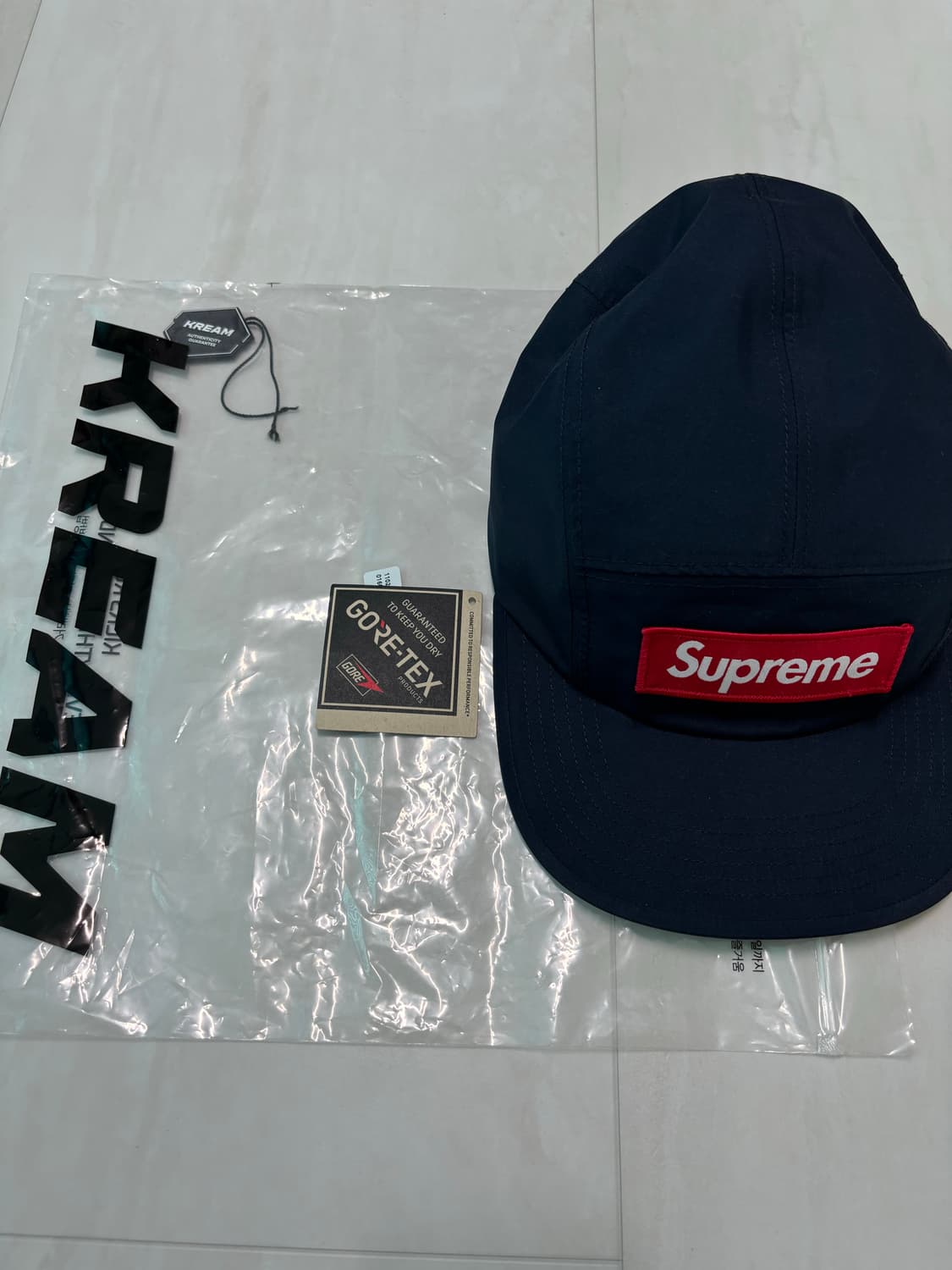 슈프림 고어텍스 캠프캡 네이비 25ss 상품이미지1