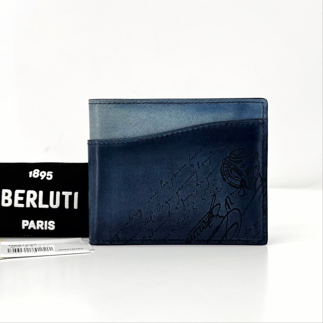 벨루티 마코레 스크리토 남성 반지갑 상품이미지2