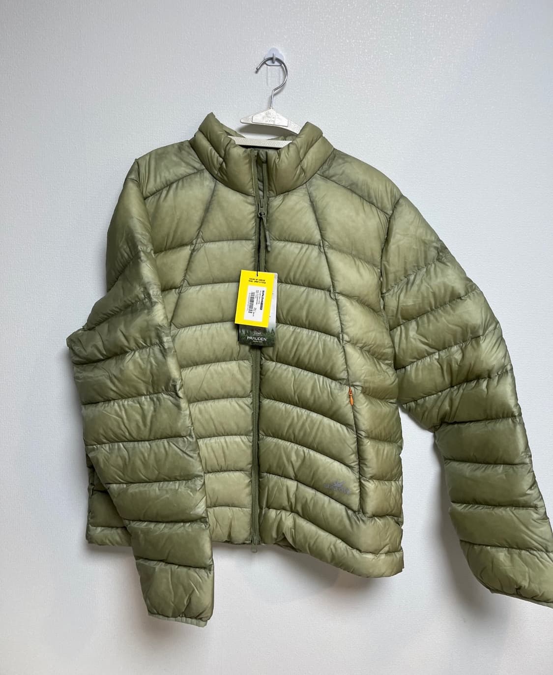 썬러브 플라이 라이트 다운 자켓 카키 썬러브 경량패딩 상품이미지1